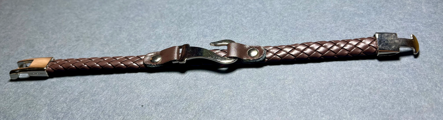 Hook & Hold Leather Bracelet