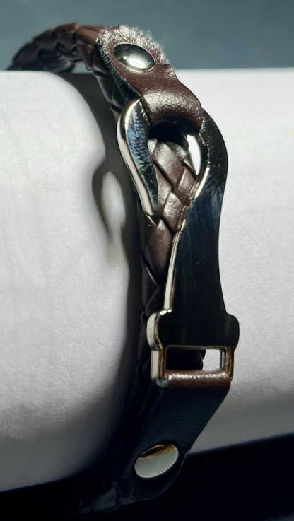 Hook & Hold Leather Bracelet